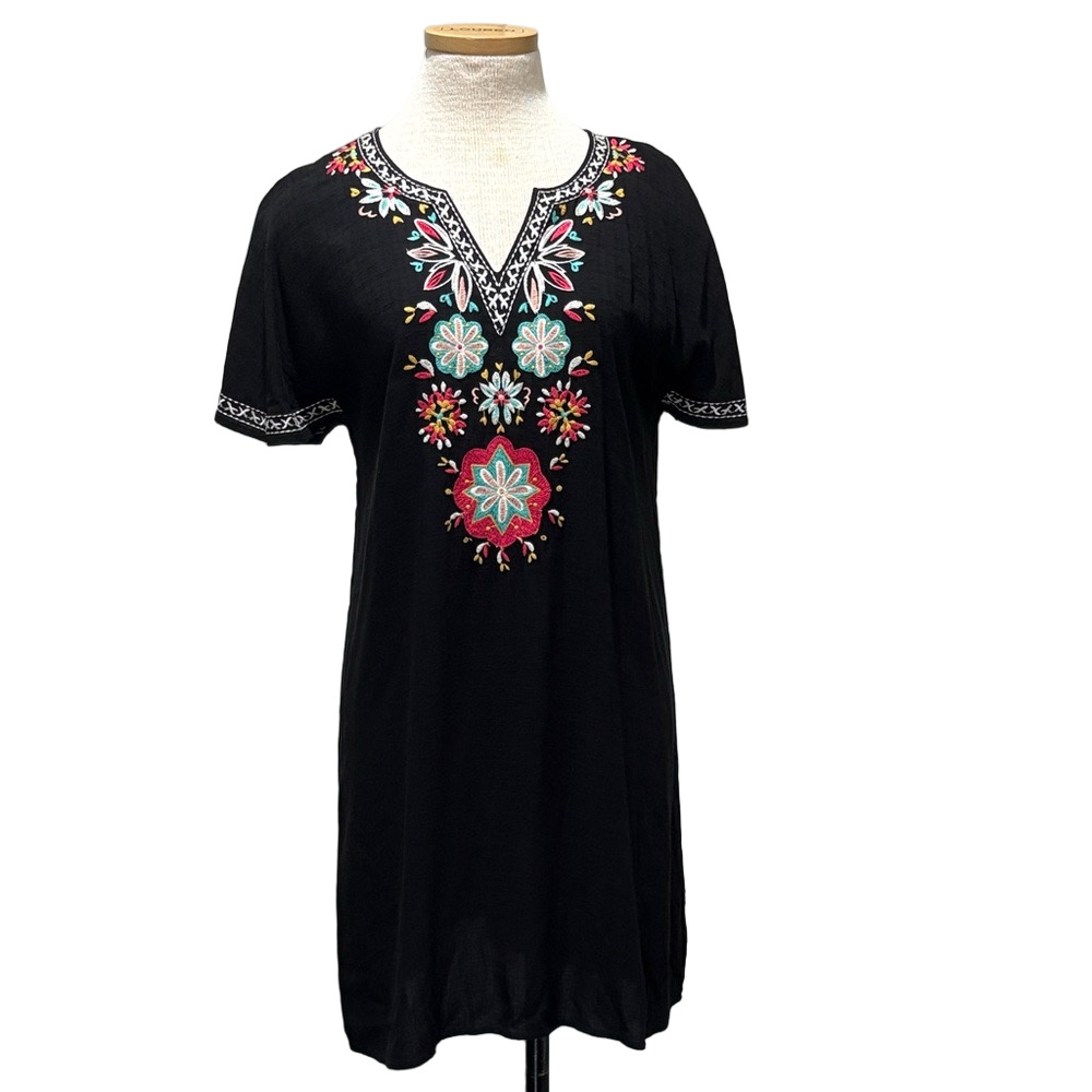THML sz M black dress with colorful embroidery